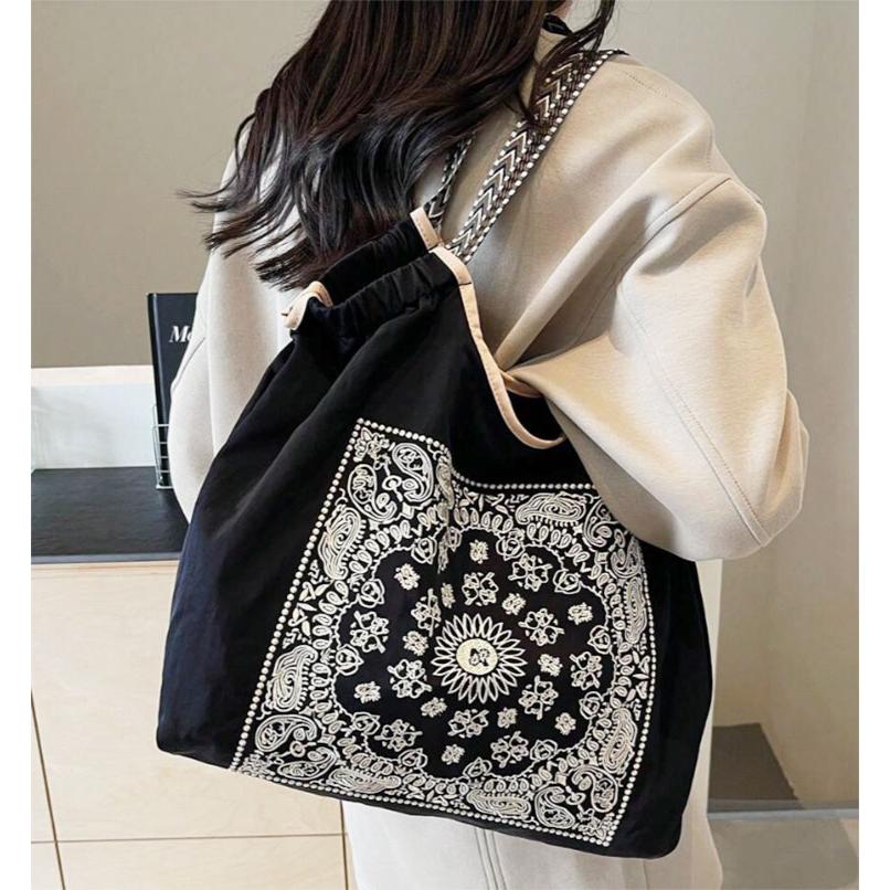 大容量 レディース 肩掛け トートバッグ ハンドバッグ 刺繍柄 韓流雑貨