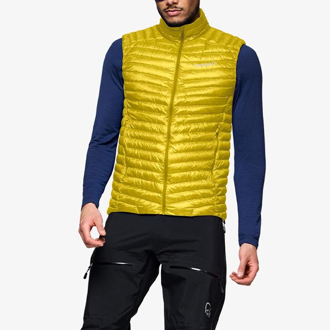 Norrona（ノローナ） トロールヴェゲン ダウン800スーパーライトベスト