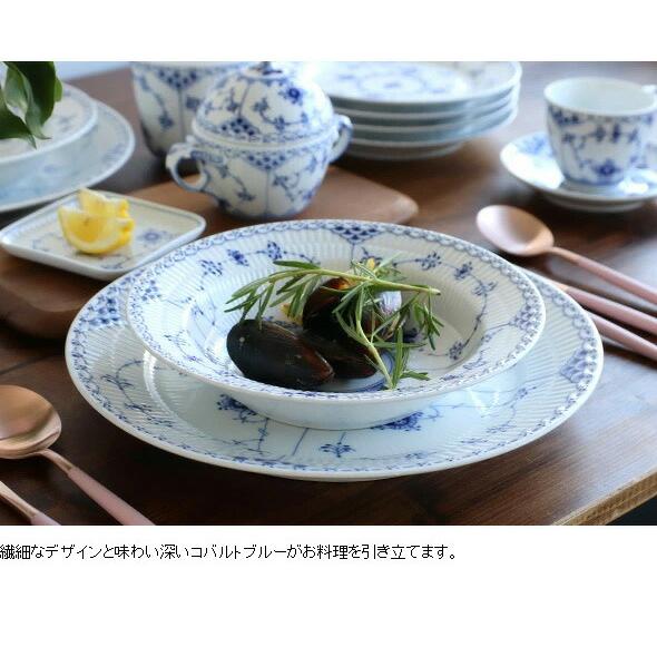 ブルーフルーテッド ロイヤルコペンハーゲン ハーフレース プレート