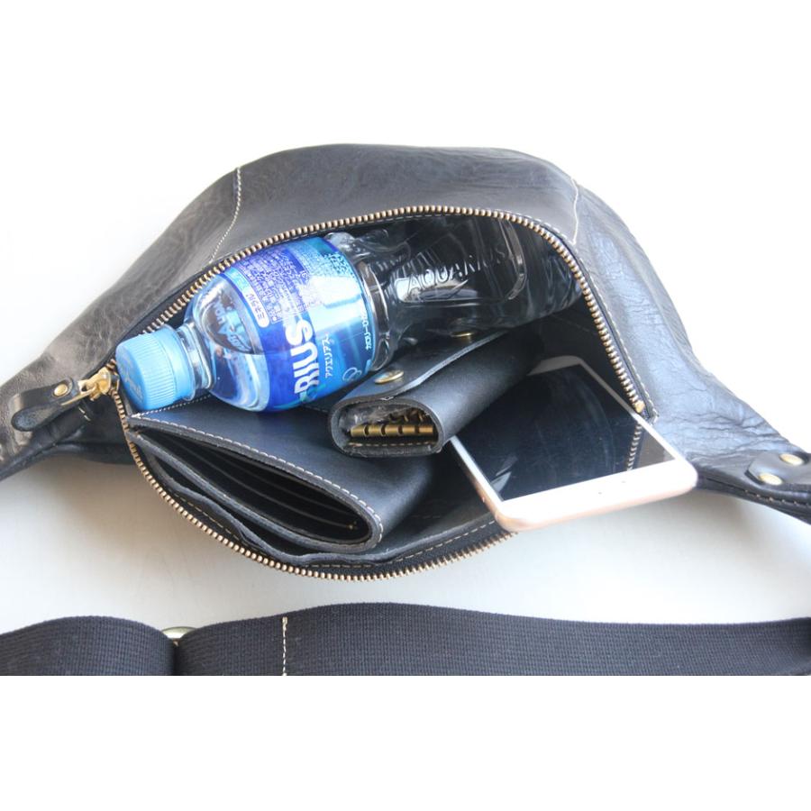 PORCO ROSSO（ポルコロッソ） ボディバッグ 本革 メンズ レディース