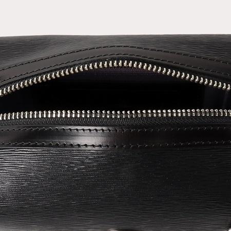 Vivienne Westwood（ヴィヴィアンウエストウッド） ショルダーバッグ