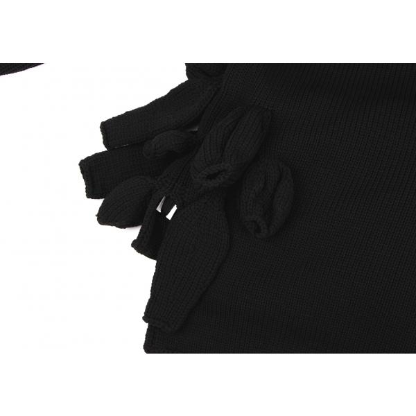 COMME des GARCONS（コムデギャルソン） アップリケデザイン変形ニット