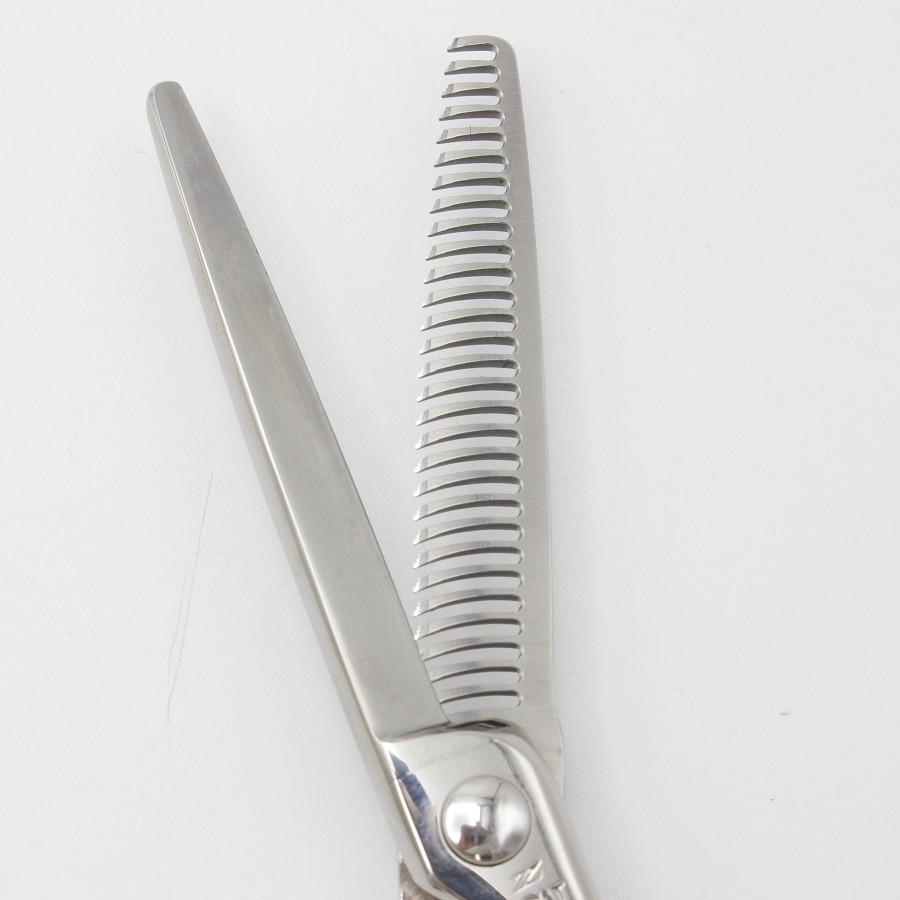 ボーナスストア+5％【美品】ナルトシザー 二梳きエアロライン S29 無料