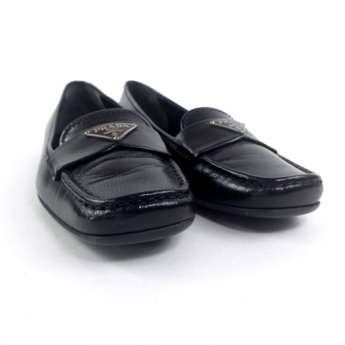 PRADA（プラダ） ヴィンテージ トライアングルロゴ レザー ローファー
