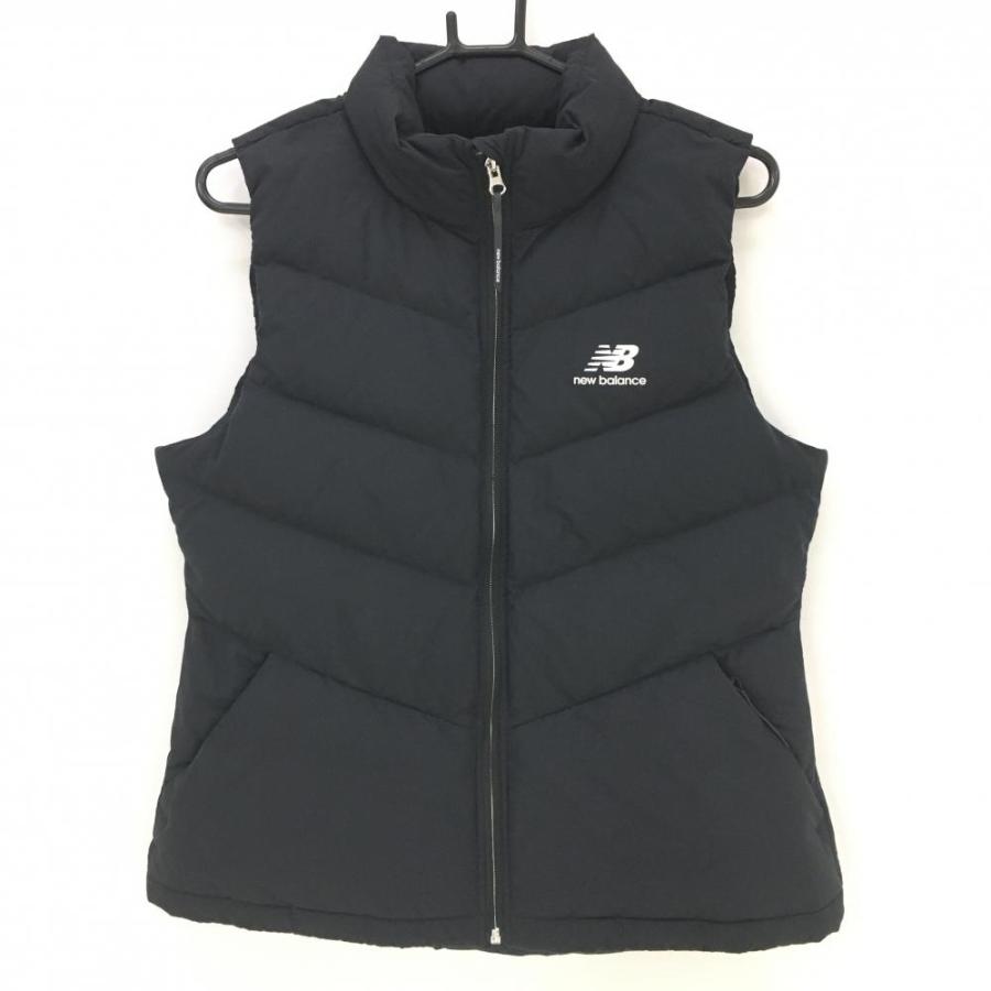 New Balance（ニューバランス） ダウンベスト 黒 バックロゴ 軽量