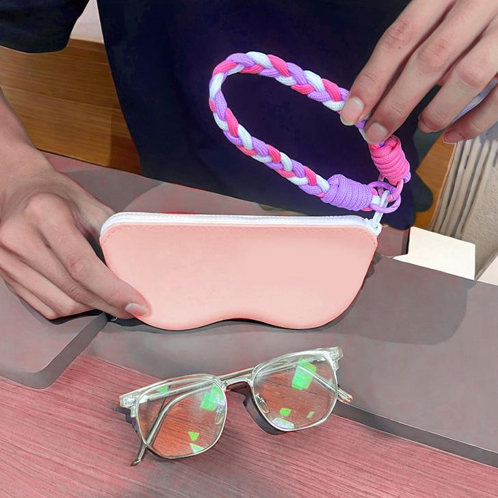 メガネケース 眼鏡ケース おしゃれ スリム ソフト 軽量 ストラップ付き