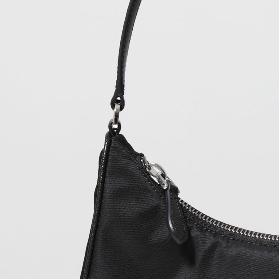 PRADA（プラダ） ハンドバッグ Re-Edition 2005 Re-Nylon 1N204M R064