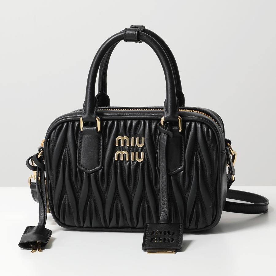 miu miu（ミュウミュウ） ショルダーバッグ MATELASSE マテラッセ