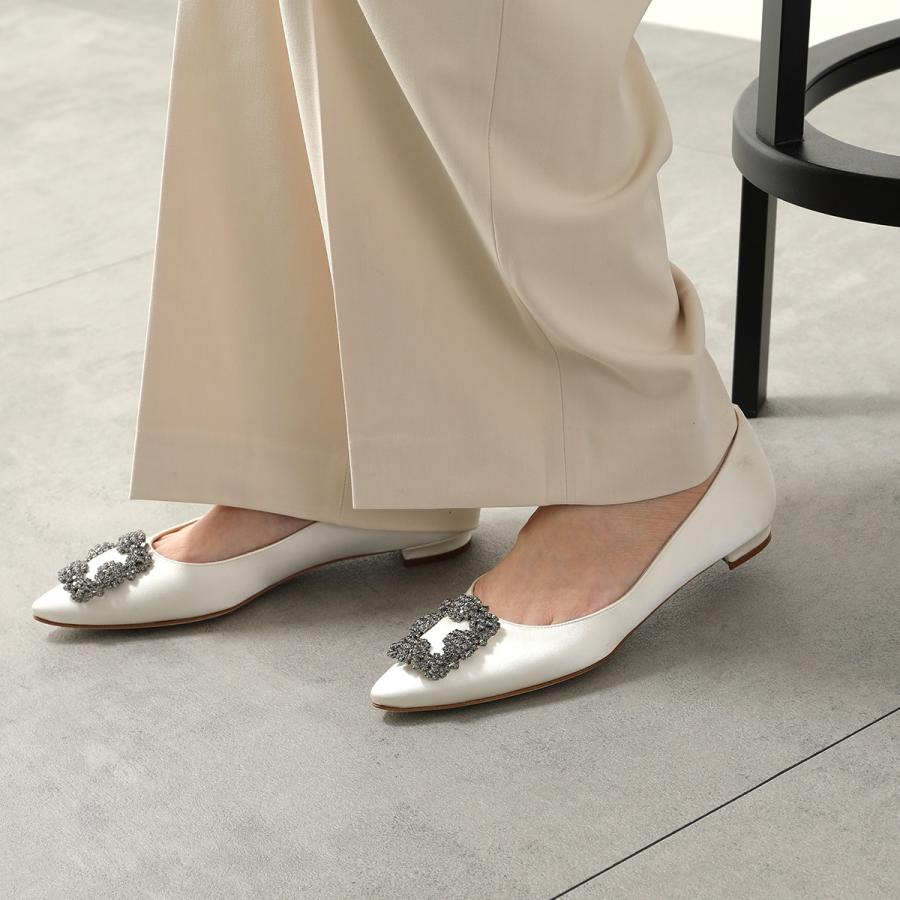 MANOLO BLAHNIK（マノロブラニク） パンプス HANGISIFLAT FMC SATIN