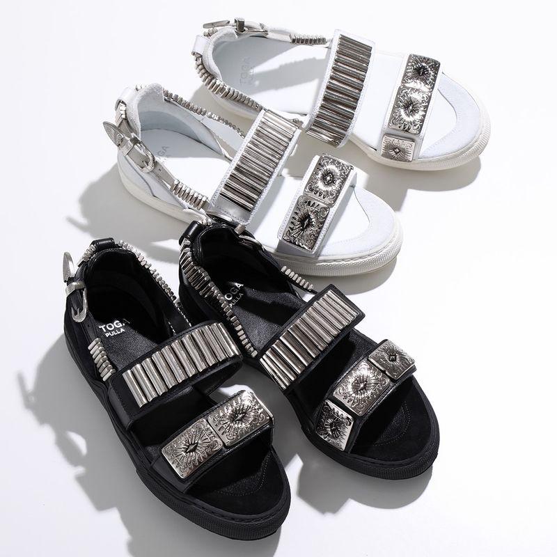TOGA PULLA（トーガ プルラ） トーガ プルラ サンダル METAL SNEAKER
