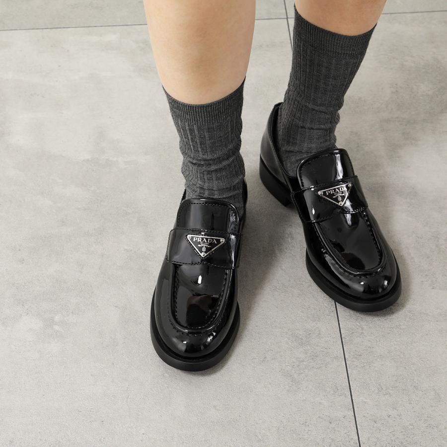 PRADA（プラダ） ローファー 1D329N 069 レディース パテントレザー
