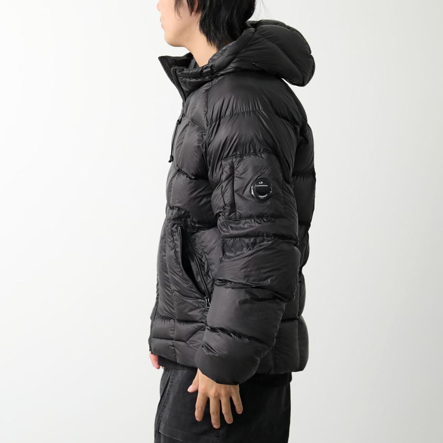 C.P. COMPANY（シーピーカンパニー） ダウンジャケット D.D. Shell