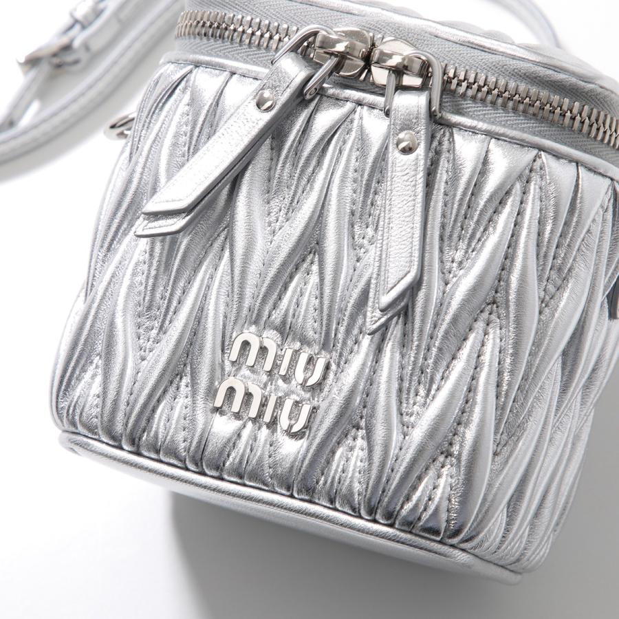miu miu（ミュウミュウ） ショルダーバッグ MATELASSE マテラッセ