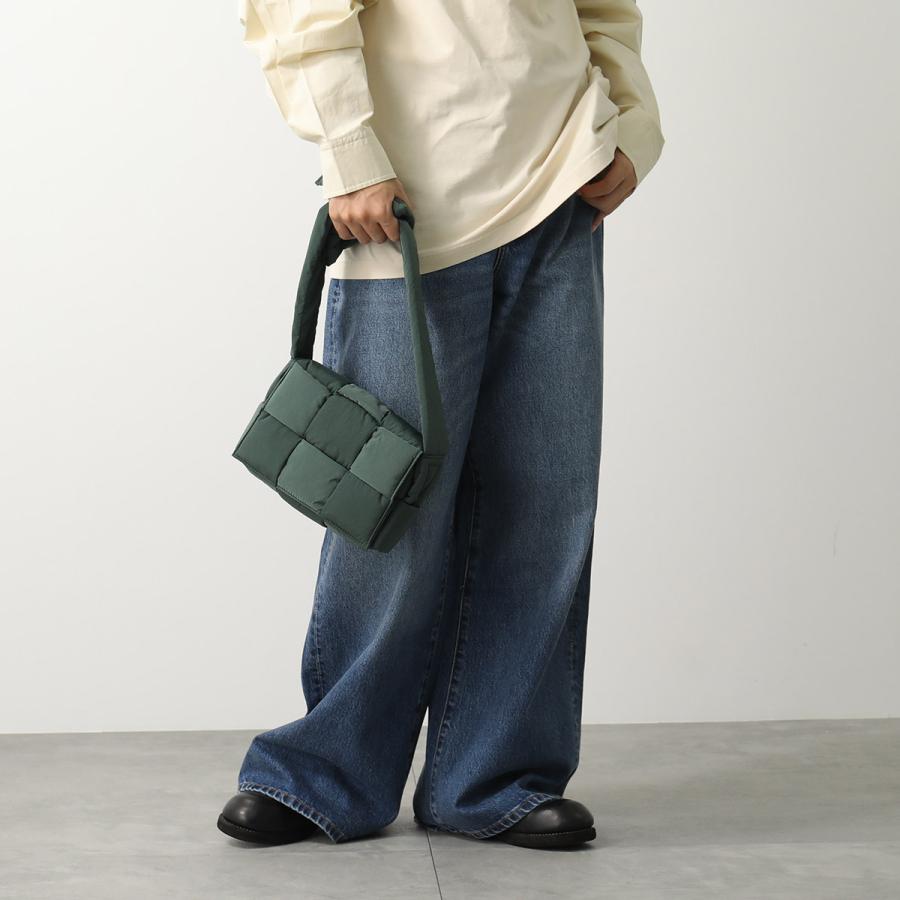 BOTTEGA VENETA（ボッテガ・ヴェネタ） ショルダーバッグ パデッド