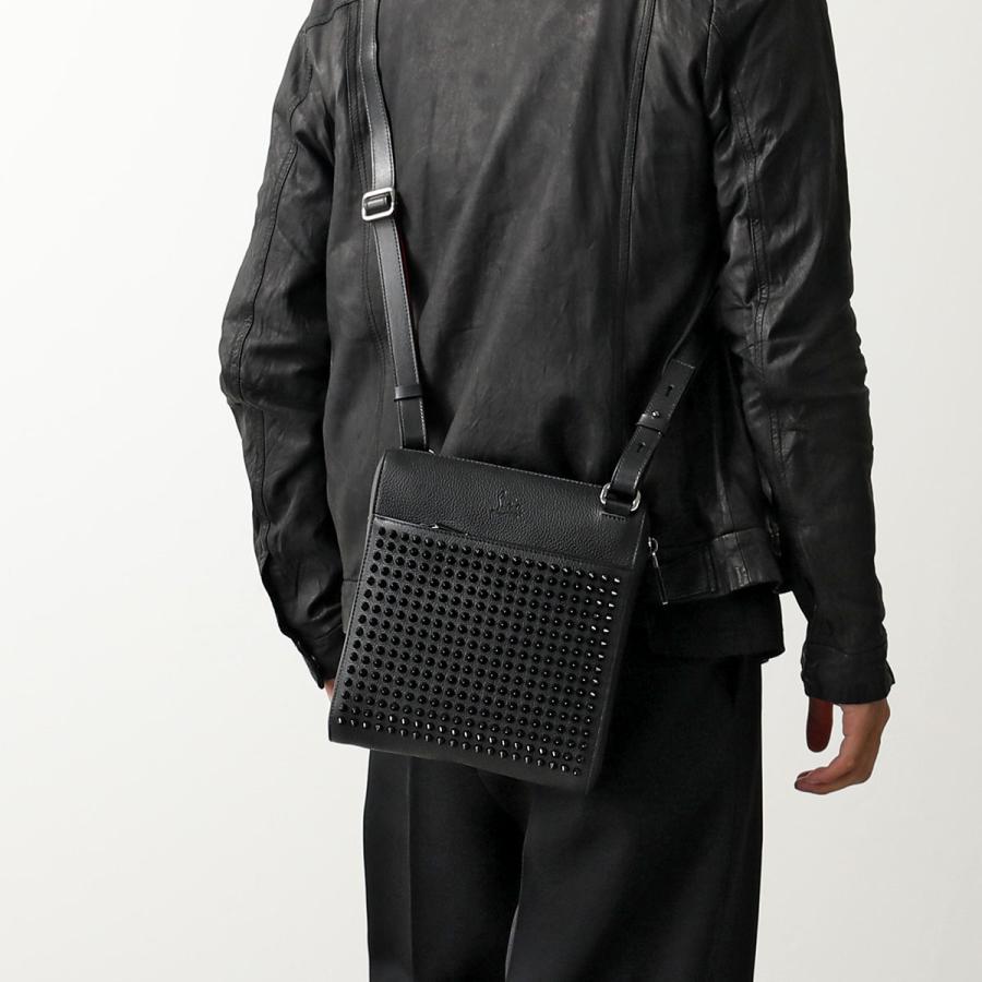 Christian Louboutin（クリスチャンルブタン） ショルダーバッグ