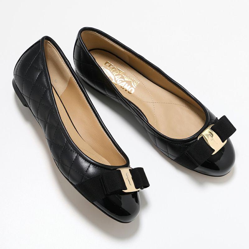 FERRAGAMO（フェラガモ） パンプス VARINAQ ヴァリナ 0672100