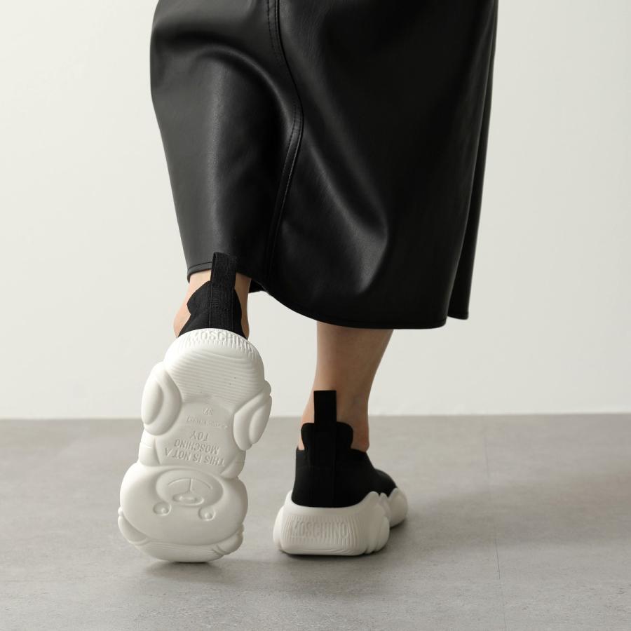 MOSCHINO（モスキーノ） MA15083G1DMT0 TEDDYシリーズランニング