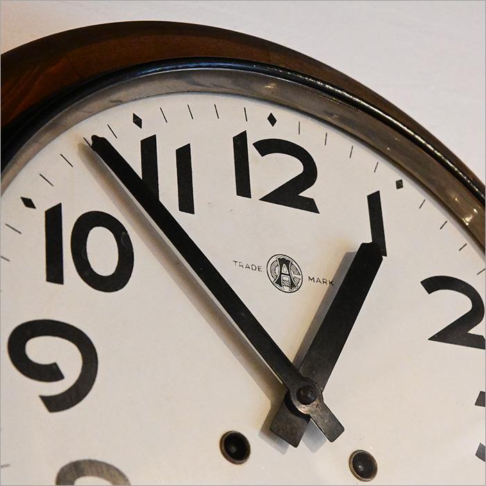 愛知時計 日本製 アンティーク ぜんまい時計 丸 振り子時計 クラシック