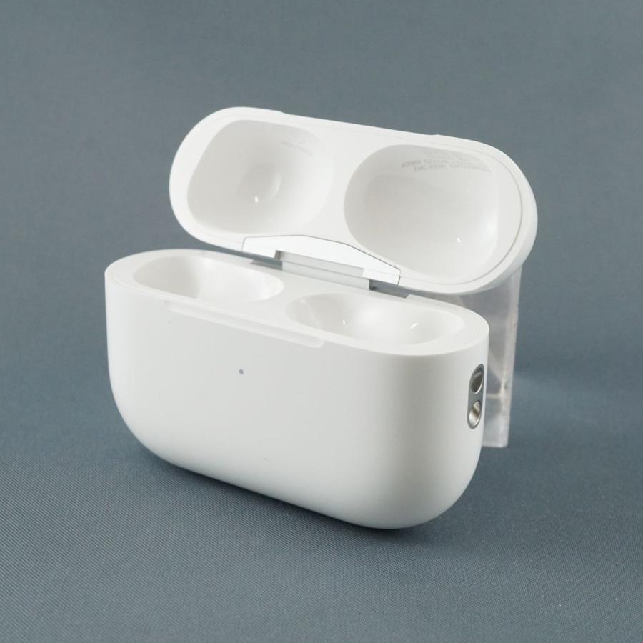 Apple Apple AirPods Pro 2 充電ケースのみ USED超美品 第二世代