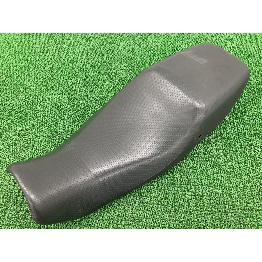 ホンダ（HONDA） FTR223 シート 純正 中古 バイク 部品 MC34 安心の