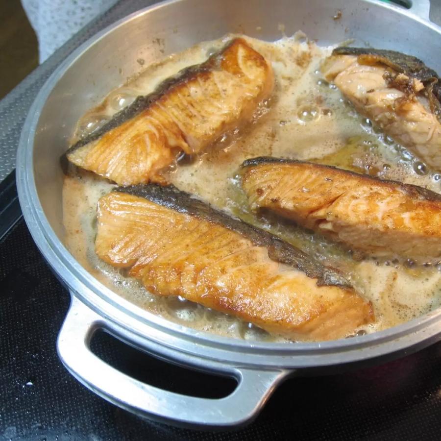 HAL ムスイ鍋 20cm ガス火専用 蒸し板付き 無水鍋 : イトヤYahoo!店