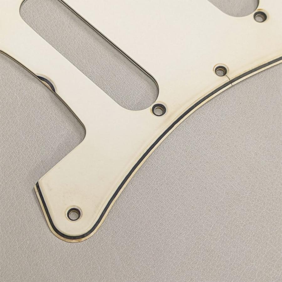 YJB PARTS ST60's ストラト用ピックガード レリックエイジドホワイト3P