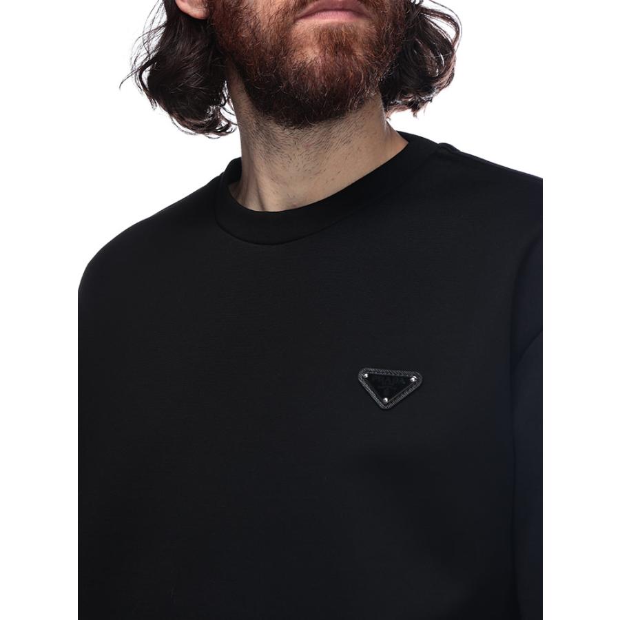 PRADA（プラダ） メンズ トライアングル ロゴ プレート クルーネック