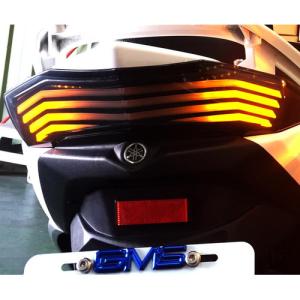 目立つこと間違いなし!! 流れるLEDウインカー フラッシャー