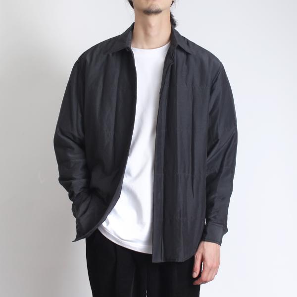 値下げしましたAURALEE ブラック ジッパー付きシャツ