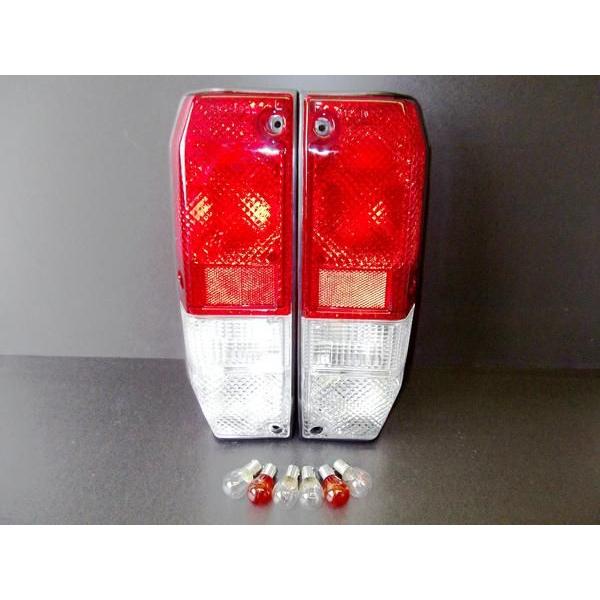 トヨタ ランドクルーザー プラド ショート用 リアコンビテールランプ