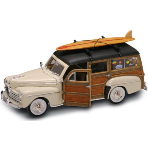 ミニカー 1948 フォード・ウッディワゴン サーフボード付 ホットロッド