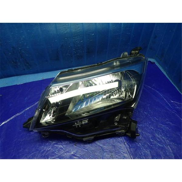 トヨタ 純正 タンク 《 M900A 》 左ヘッドライト 81170-B1230 P81900