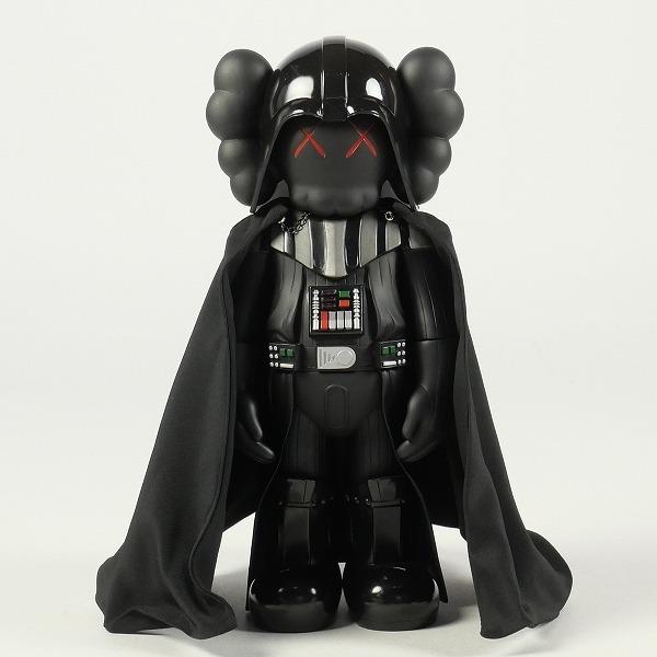 KAWS カウズ ×STAR WARS ×MEDICOM TOY DARTH VADER Version フィギュア