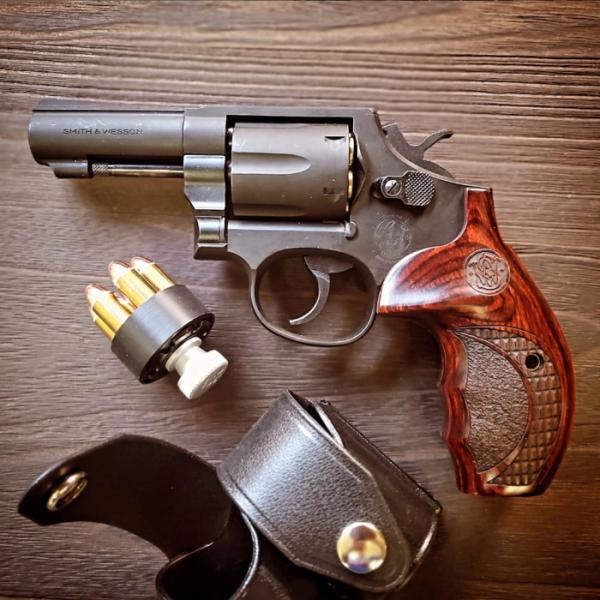 ☆アルタモント S&W Kフレーム ラウンドバット用 木製グリップ