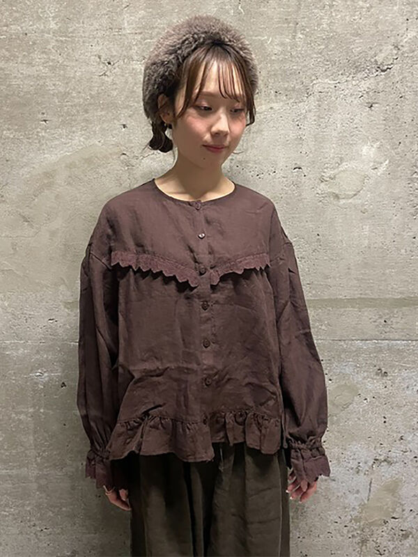 立川店/EC限定】リネンバブーシュカ付エトワールブラウス（ブラック