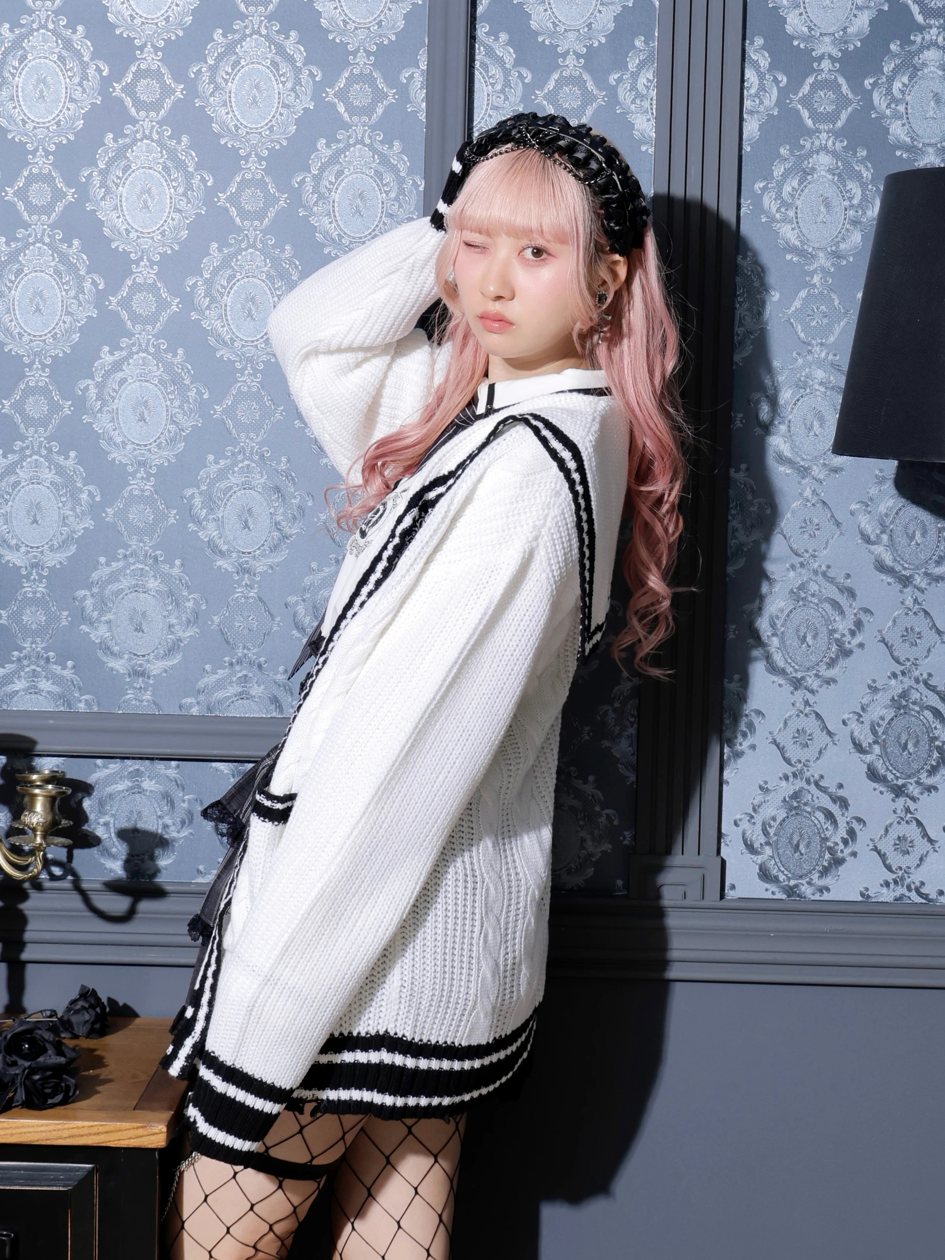 ゴシックスクールセーラーカーデ（カーディガン｜オフホワイト・紫・黒