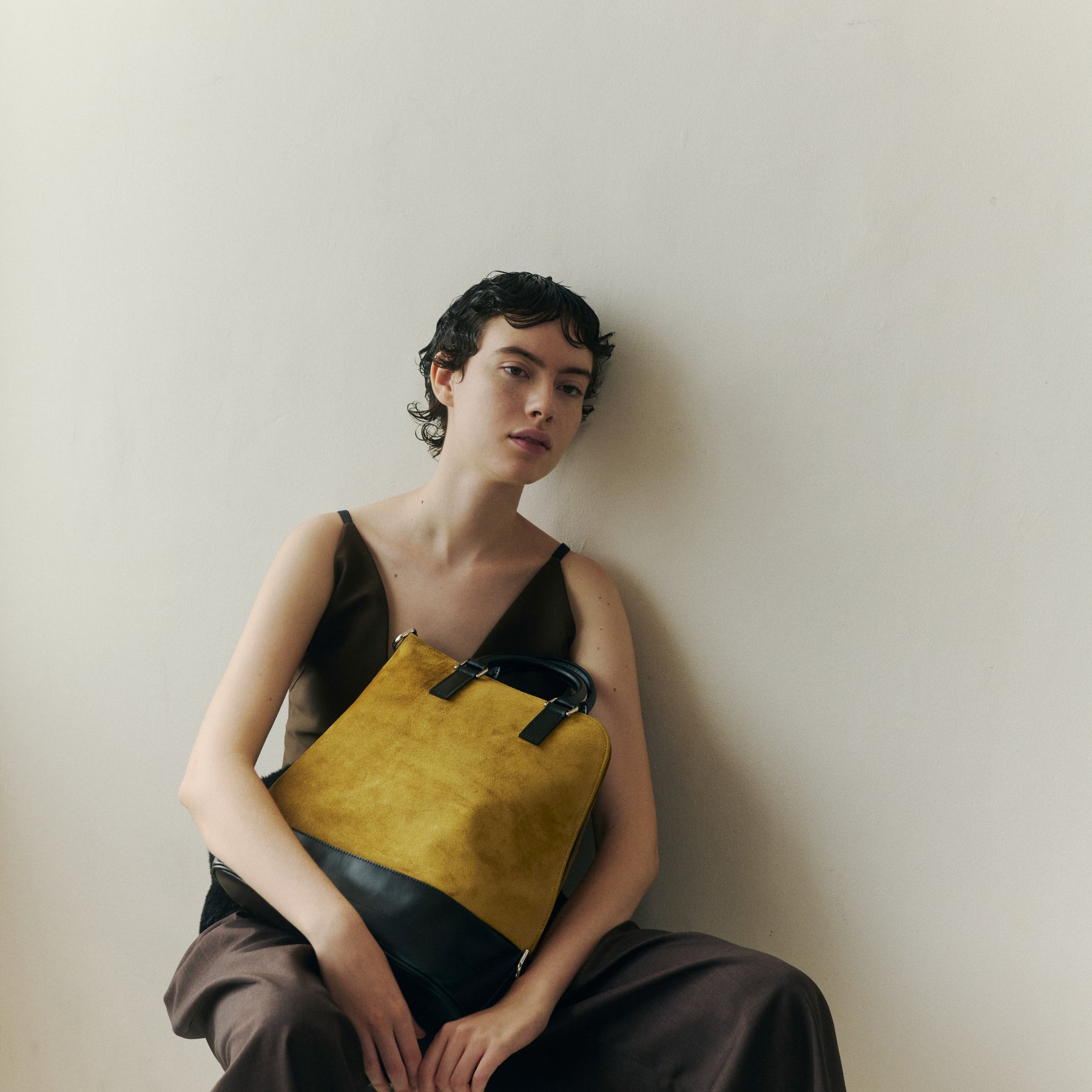 BONNIE VERTICAL TOTE - PM / MOSSA LDN｜ノートPC収納 縦型トート