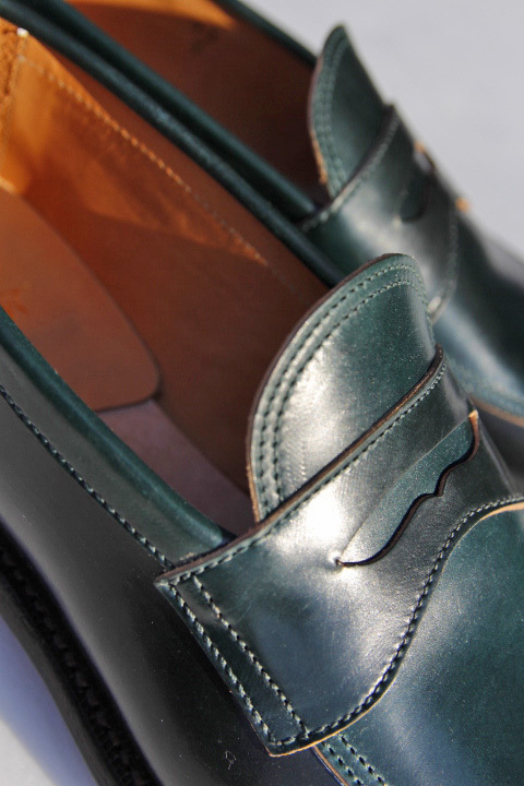 MAKERS」V-TIP LOAFER CORDOVAN メイカーズ Vチップ ローファー コード