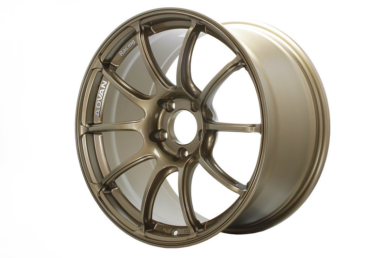 18×9.5 Advan RZII – Jackson Racing