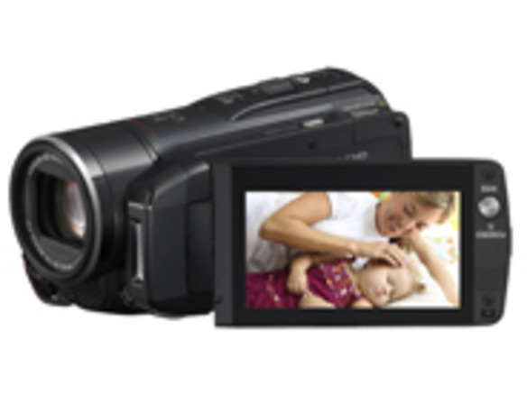 キヤノン、ビデオカメラ「iVIS」に新機種--こだわりオートでおまかせ