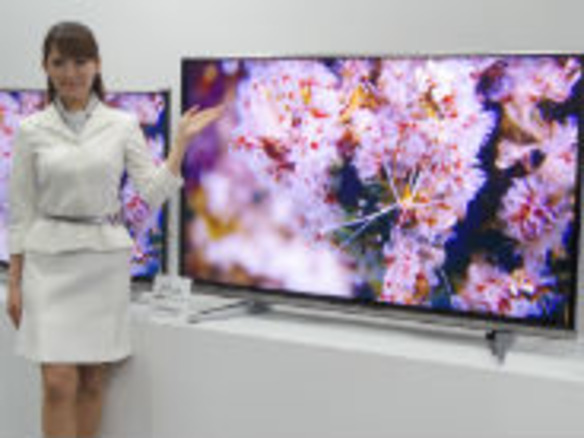 シャープ、フルHDパネルで4K相当の高精細表示ができる新「AQUOS