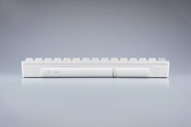 PFU、Bluetooth対応キーボード「HHKB Professional BT」に白色モデル