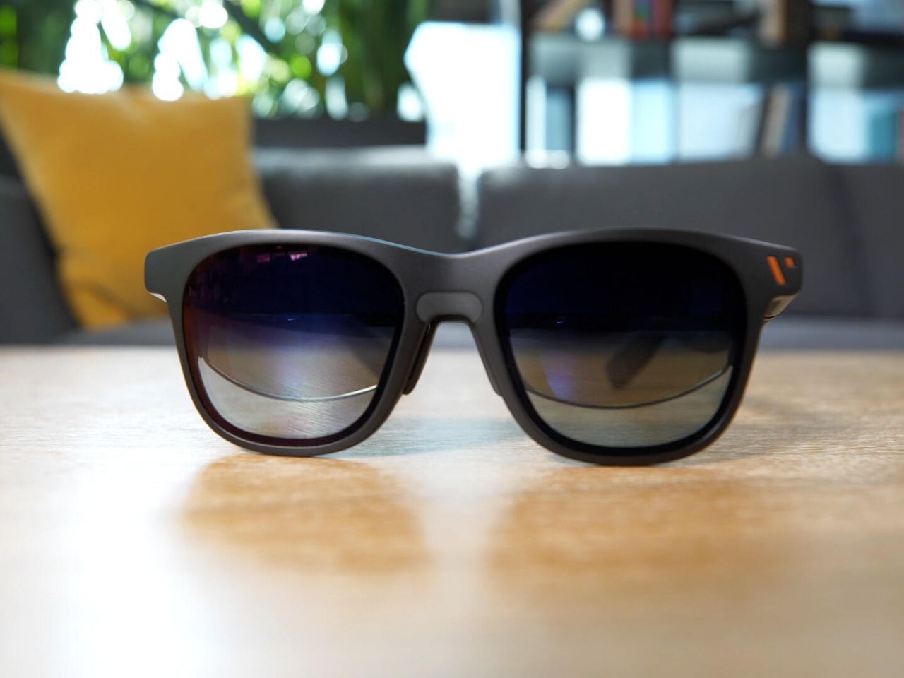 VITURE Pro」レビュー：愛用のXRグラスがさらに進化、ゲームにも映画に