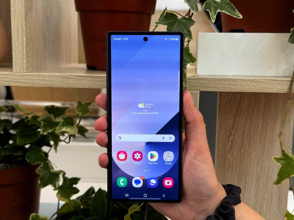 Galaxy Z Fold6」ハンズオン--折りたたみスマホが当たり前になる未来を