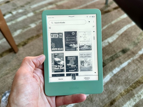 アマゾン「Kindle」2024年版レビュー：より明るく速く--Paperwhiteとの