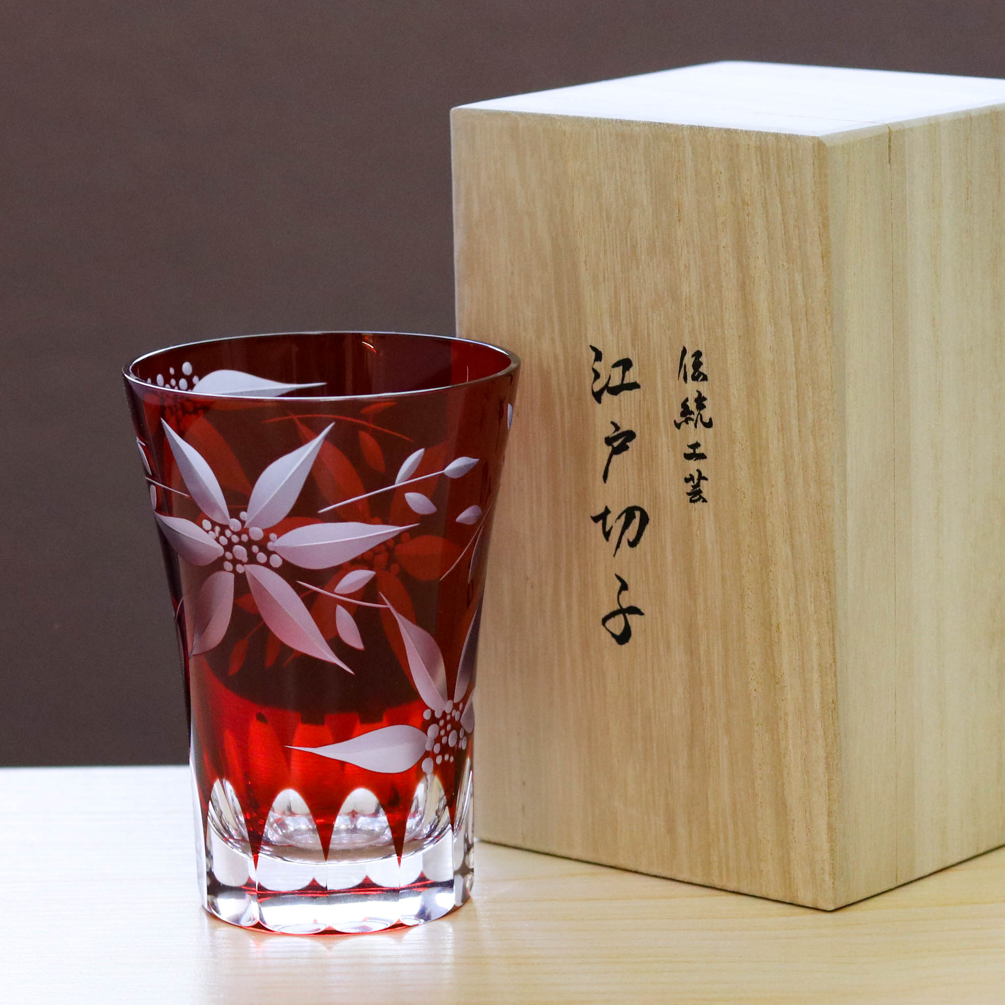 EK-YD-76_1_1aa3c0dd-2784-4f1e-