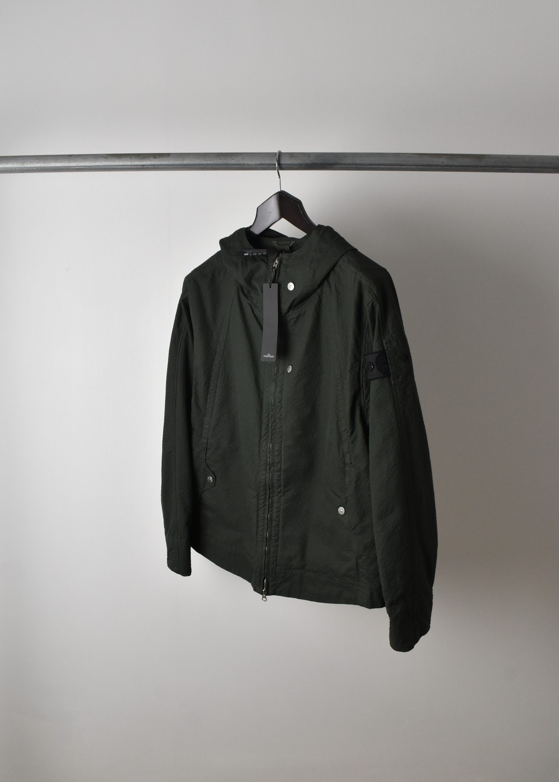 SS23 STONE ISLAND SHADOW PROJECT CO-NY RIPSTOP TC SHORT PARKA (L