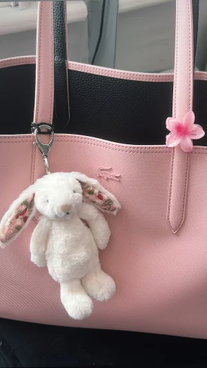 Blossom Cream Bunny 'Berry' Bag Charm Jellycat | Jelly Journal