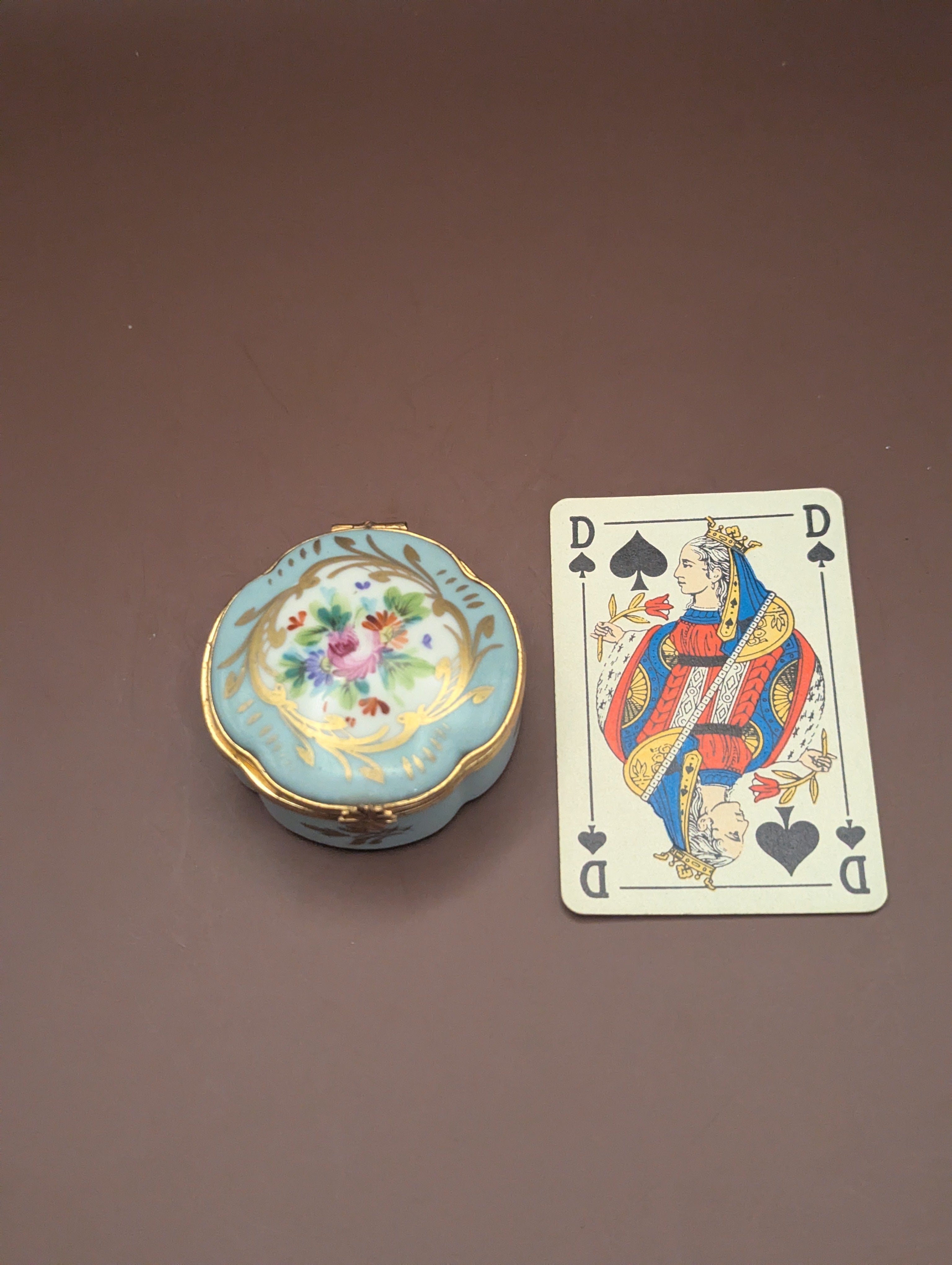 リモージュボックス ターコイズブルー | 手描き花柄・金彩 | フランス