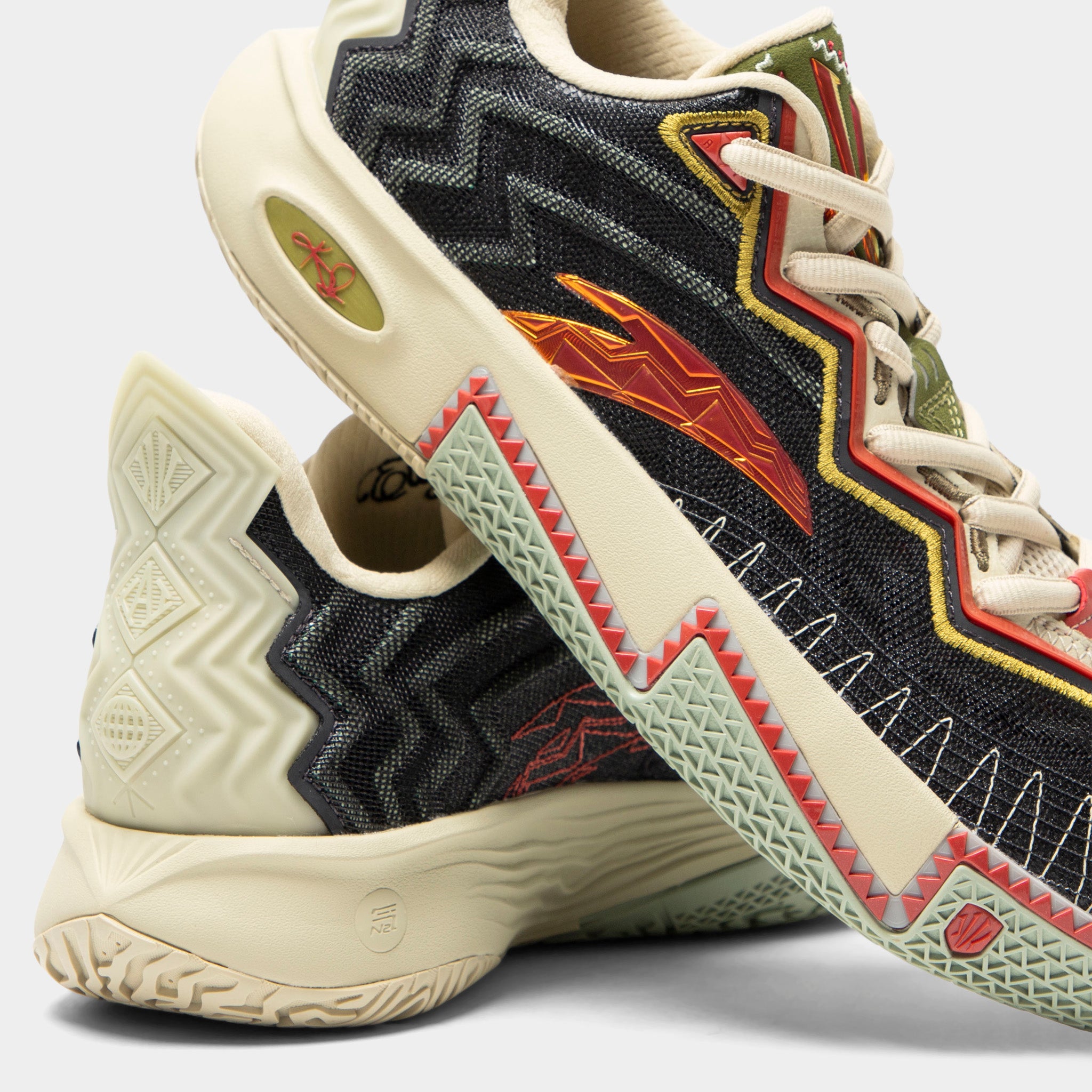 Anta KAI 2 / Black Ice – JD Sports